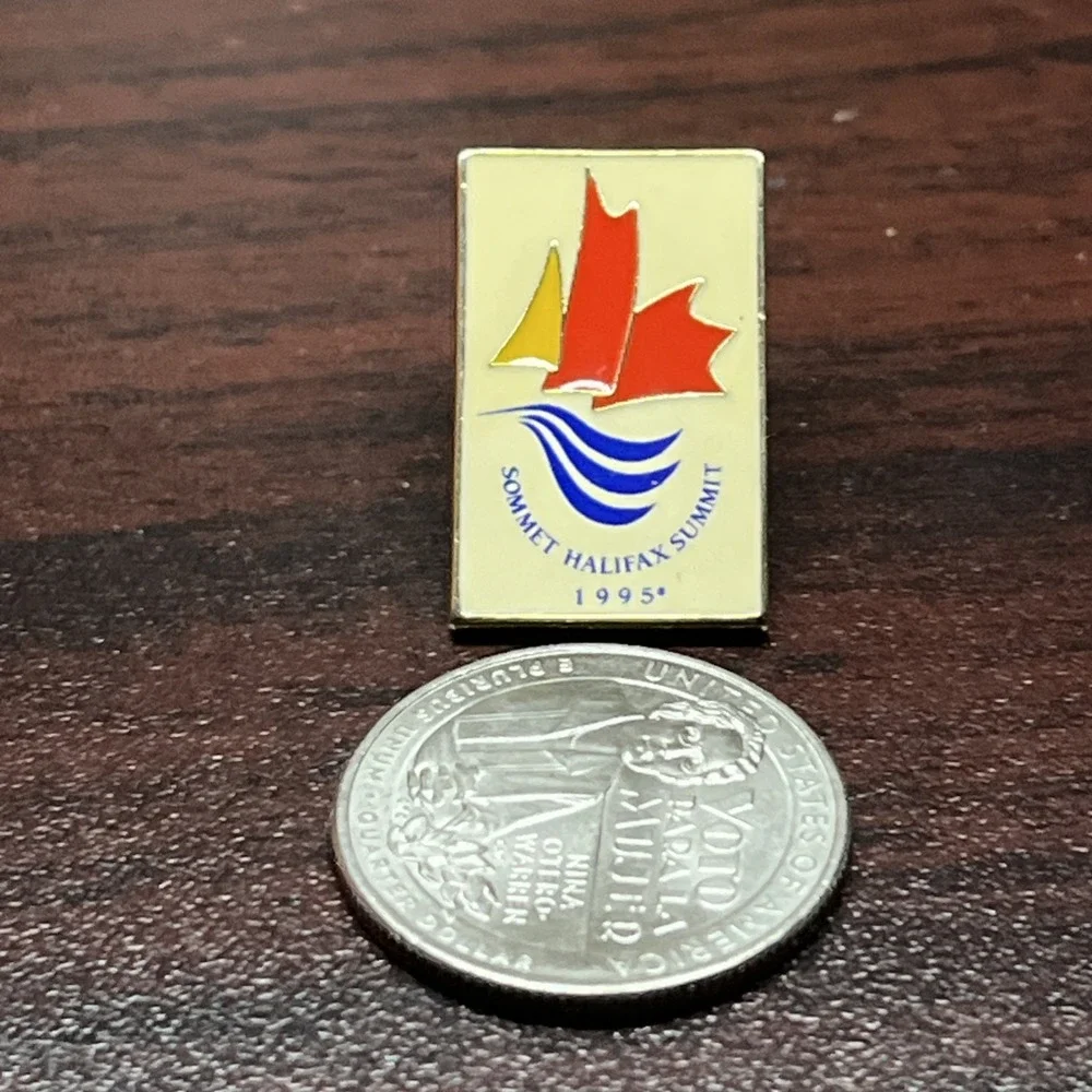 1995 Halifax‎ Summit Canada Lapel Hat Pin